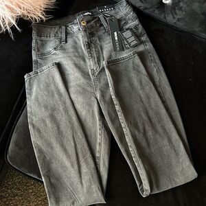 Sz7 New w/tags black acid wash jeans